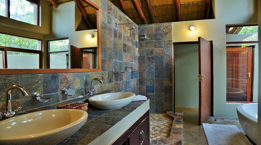 Bathroom of the suite