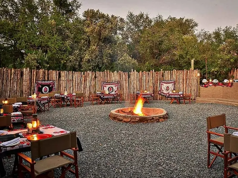 Boma dining at Black Rhino Game Lodge 