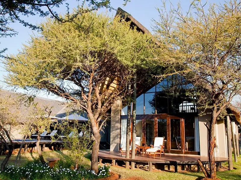 The lodge deck at Buffalo Thorn 